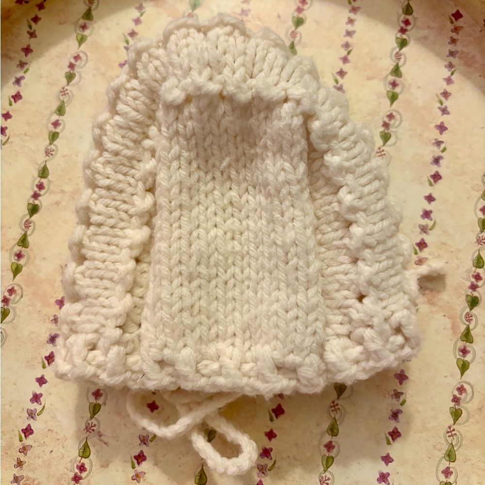 Vintage 1970 Hand Luxury Knitted Ivory Baby Layette Sweater Jacket Bonnet Set - Picture 8 of 11